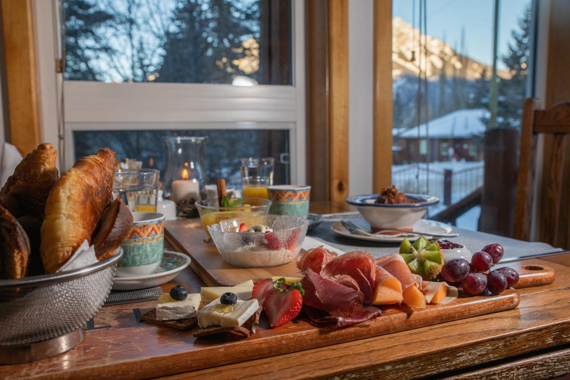 Beaujolais Boutique B&B At Thea'S House Banff Exteriér fotografie